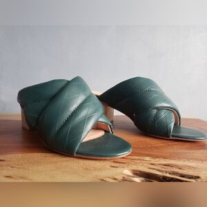 TERHI POLKKI TEAL LEATHER PUFFER SLIDE ON SHOES, SIZE 37